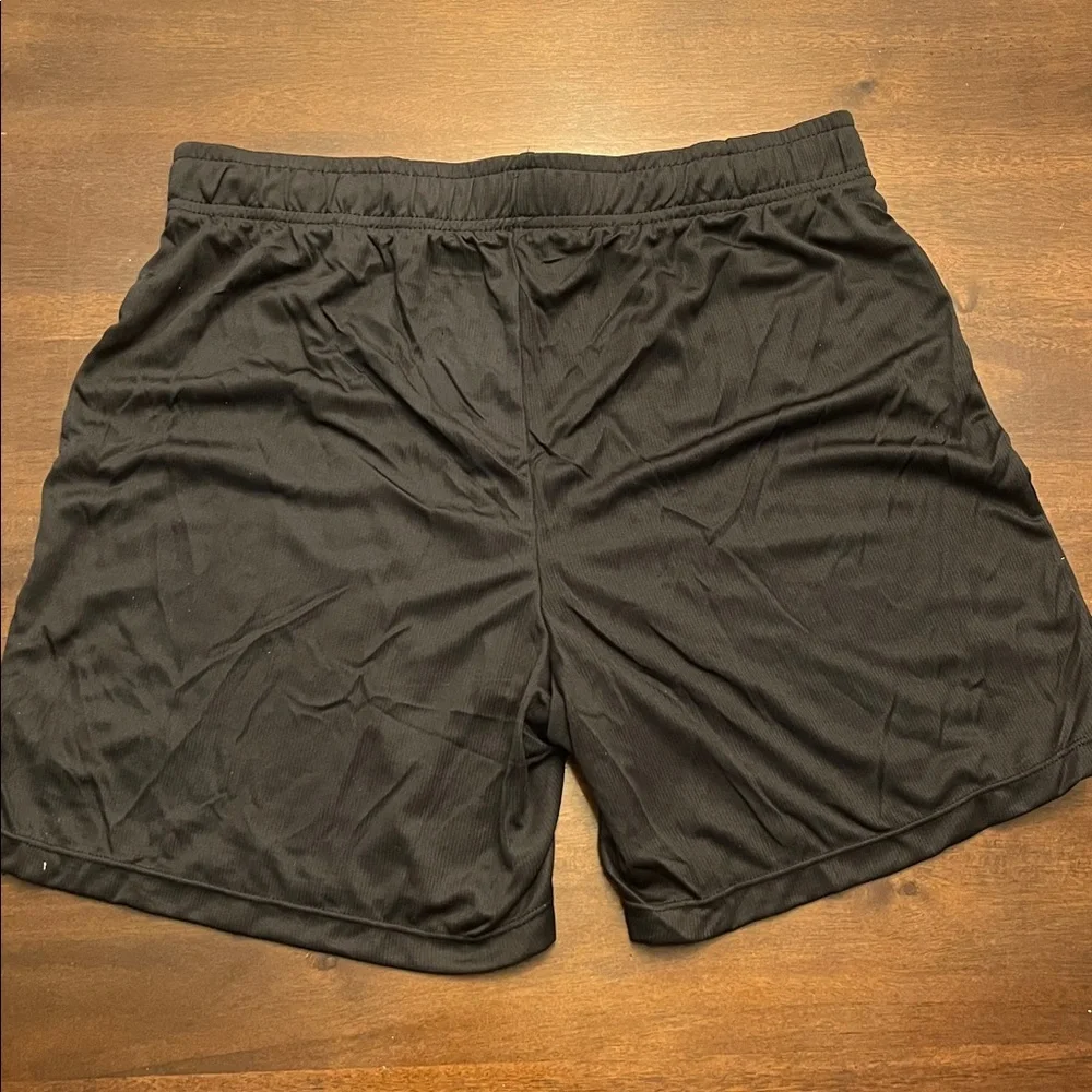 ⭐️🌴 Box Menswear Black Athletic Shorts